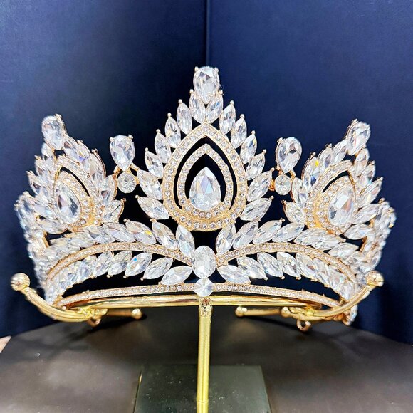 Quinceanera Crown, Clear Rhinestone Crown, Large Size Crown, Gold Crystal Crown